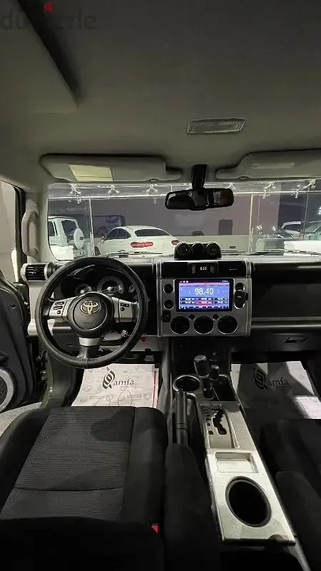 Toyota FJ Cruiser 2011